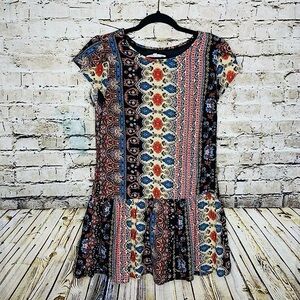 Francesca’s Myán Boho Cap Sleeve Drop-Waist Shift Dress